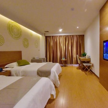 Greentree Inn Huanggang Qichun County Ouyada Square Express Hotel Buitenkant foto