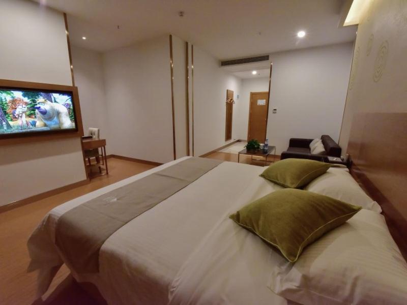 Greentree Inn Huanggang Qichun County Ouyada Square Express Hotel Buitenkant foto