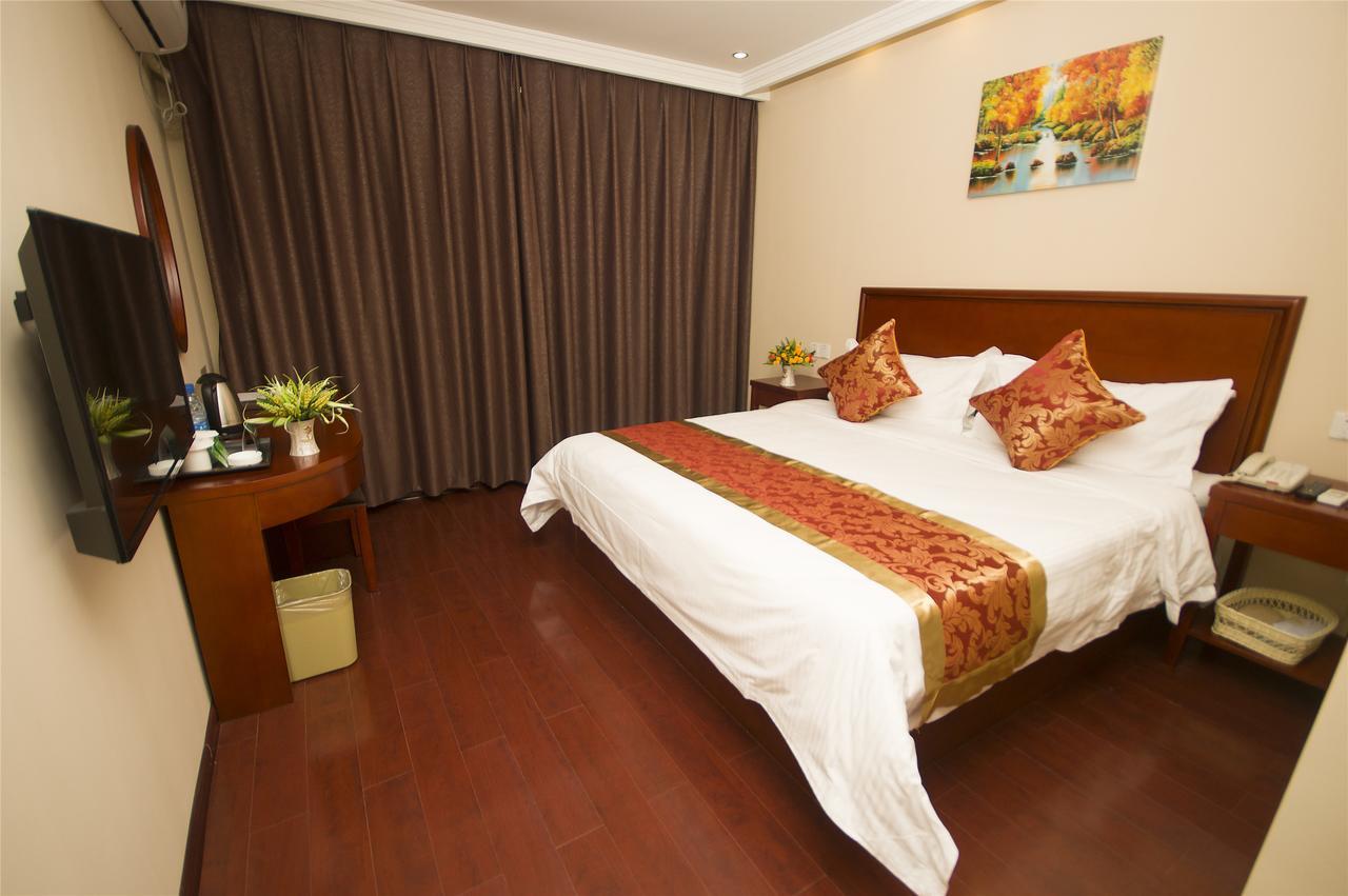 Greentree Inn Huanggang Qichun County Ouyada Square Express Hotel Buitenkant foto