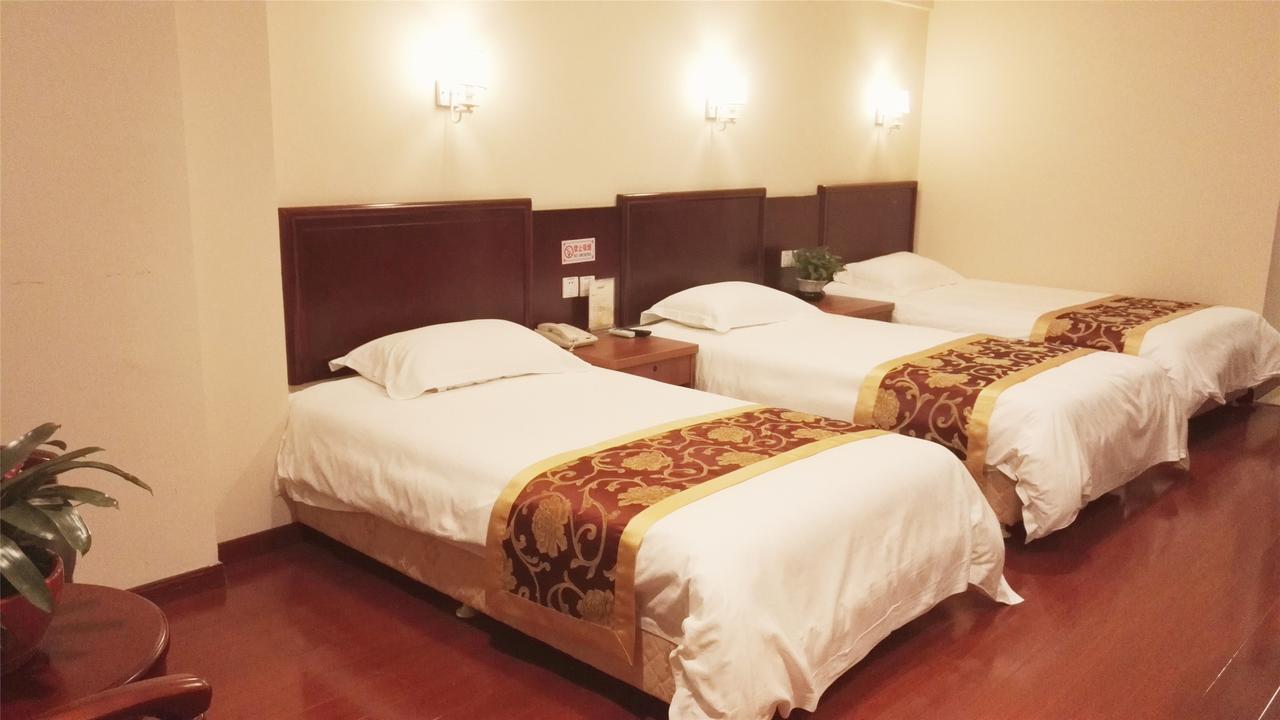 Greentree Inn Huanggang Qichun County Ouyada Square Express Hotel Buitenkant foto